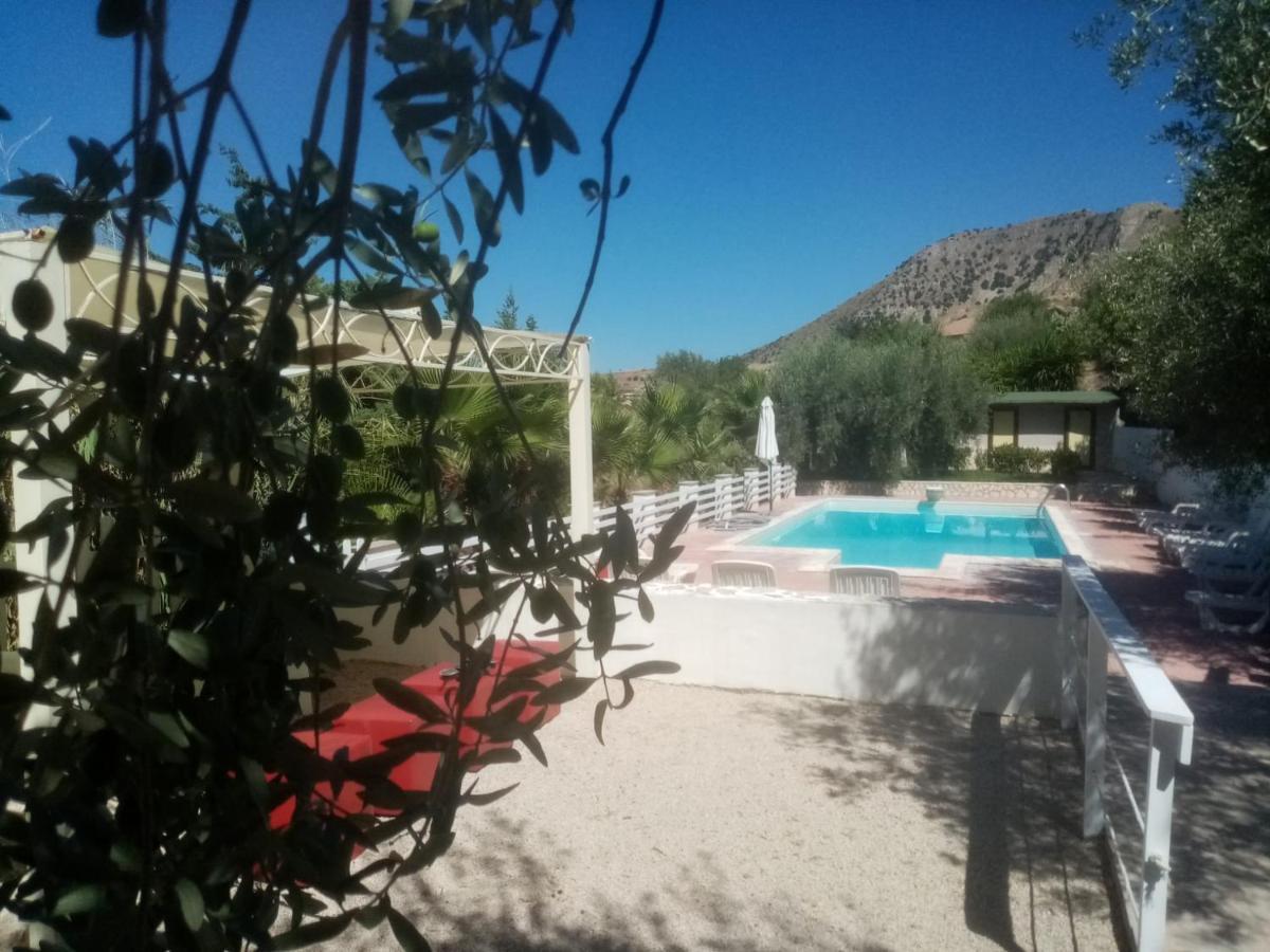 "San Placido Green House" Villa Con Piscina Castel di Iudica Экстерьер фото
